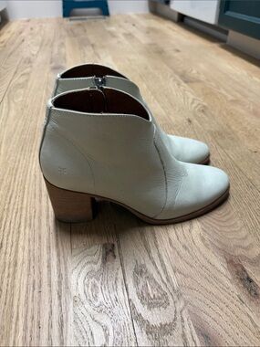 Frye Cream Leather Side-Zip Ankle Boot
